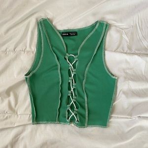Shein • Crop top